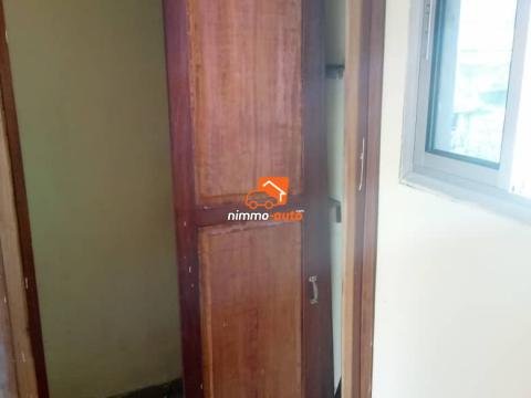 Studio moderne bien sécurisé à louer à Obili