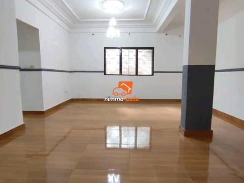 Très chic appartement moderne à louer à Biyemassi montée des soeurs