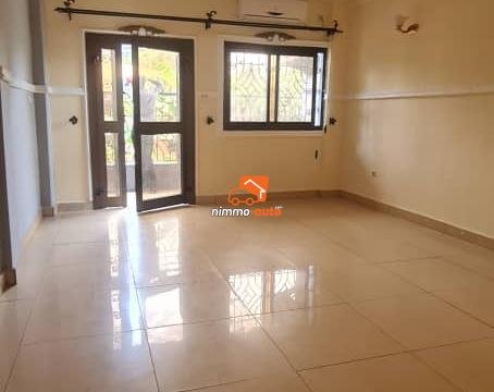 Appartement luxueux bien propre à louer à Damas entrée Kameni