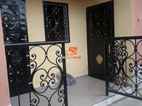 Appartement moderne nouvellement construit à Nsimeyong nouvelle route