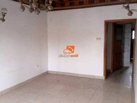 Plusieurs appartements de 3chambres à louer à l'omnisports