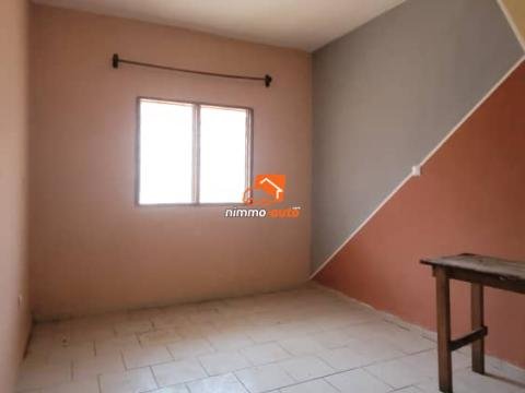 Incroyable studio moderne à louer à Biyemassi Jouvence