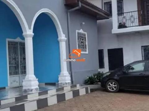 Très beau duplex avec espace vert à vendre à Fougerolles