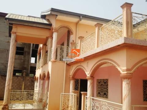 Duplex haut standing à liquider à Etoa