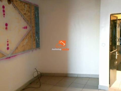 Appartement moderne à louer à la Cité-verte très bon standing