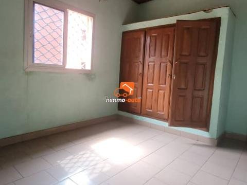 Appartement moderne bien spacieux à louer à Nsimeyong