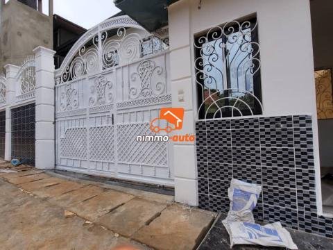 Somptueux duplex nouvellement construit à louer à Simbock/Mbalgong