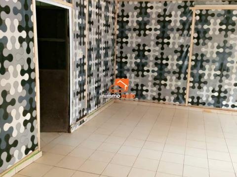 Appartement moderne à louer à Biyemassi superette