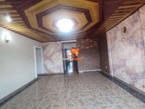 Studio moderne très haut standing à louer à Odza borne 10