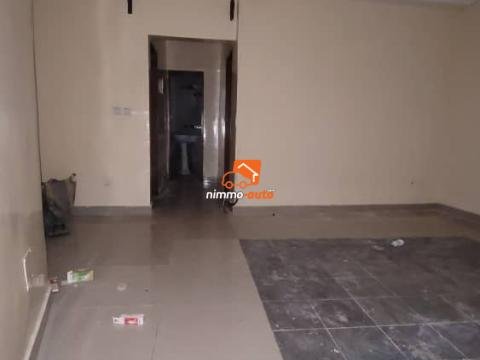 Studio moderne très bon standing à louer à Biyemassi maison blanche