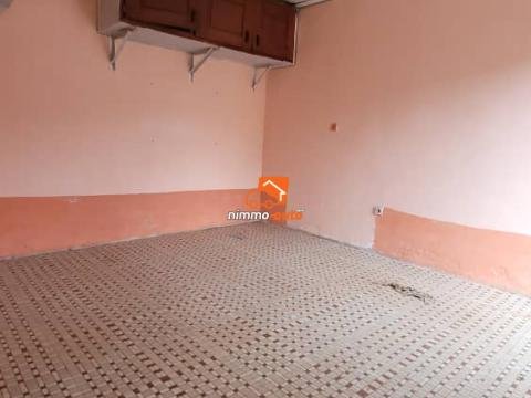 Chambre moderne à louer à Tamtam Biyemassi