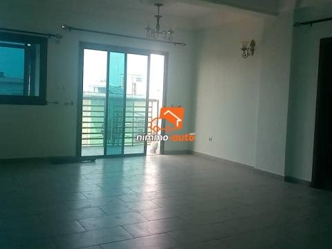 Appartement moderne très bon standing à louer à Deido rue kotto