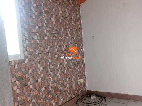 Chambres modernes à louer à Ndogbong