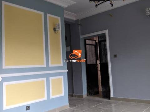 Studio moderne très bon standing à louer à Logbessou