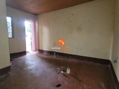 Chambre moderne 2pièces à louer à Efoulan