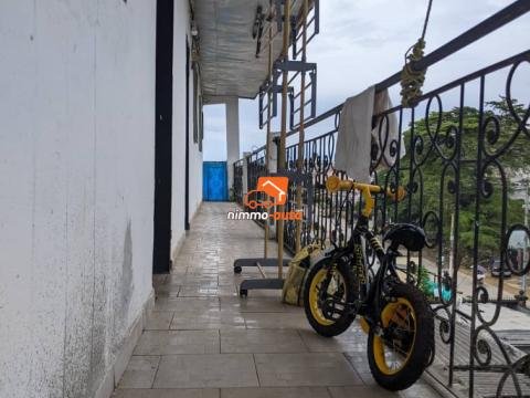 Chambres modernes disponible à Kotto