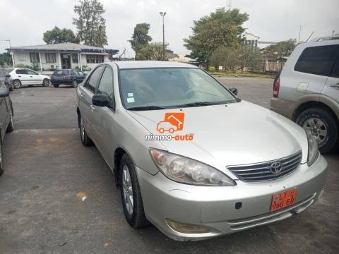 Toyota camry LE 2005 automatique