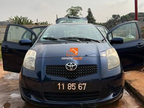 Jolie Yaris Vitz Année 2009 Occasion d'Allemagne à vendre à Yaoundé