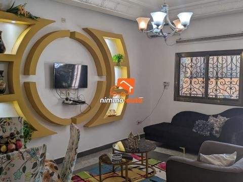UN SOMPTUEUX APPARTEMENT MEUBLE AVEC PISCINE A LOUER A NKOLBISSON