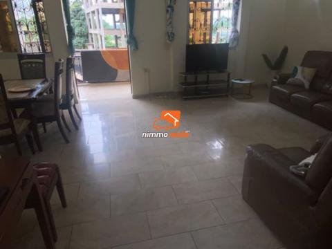 BEL APPARTEMENT MEUBLE A LOUER A EFOULAN