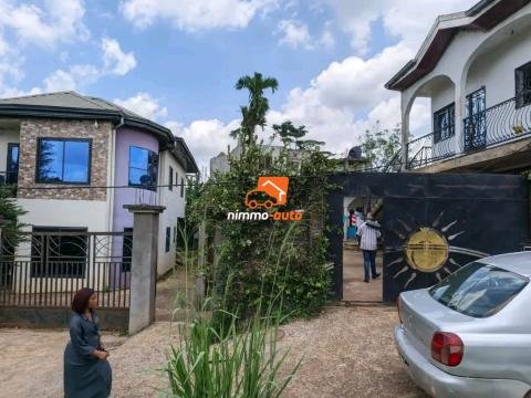 BEAU DUPLEX A VENDRE A ZALOM PAR AWAE
