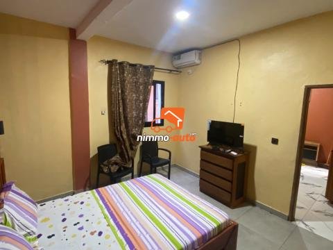 TRES BEAU STUDIO MEUBLE A LOUER A MVAN