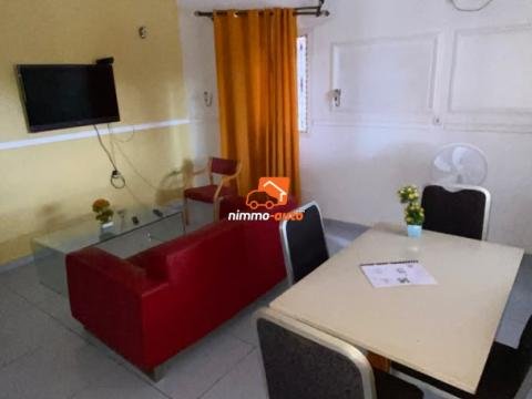 TRES BEAU STUDIO MEUBLE A ODZA