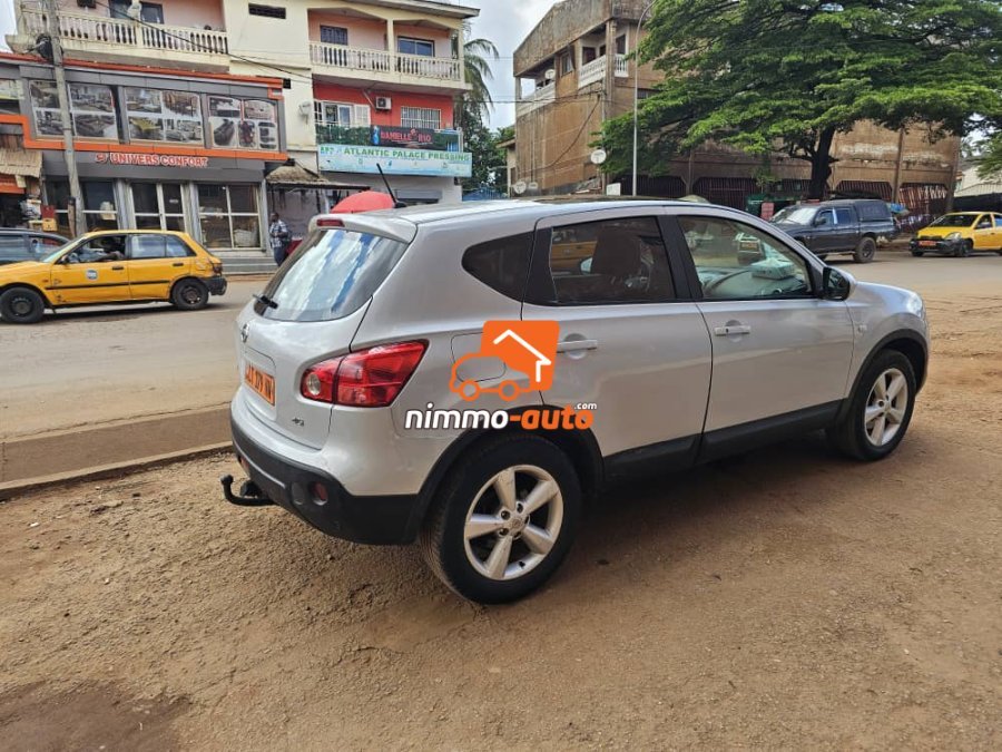 nissan Qashqai 2010 a louer