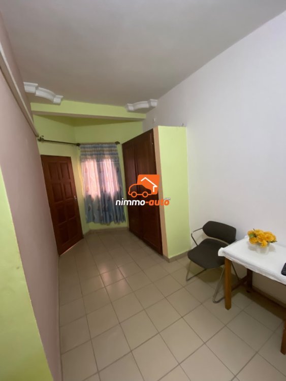 Excellent studio meuble a louer à Kotto