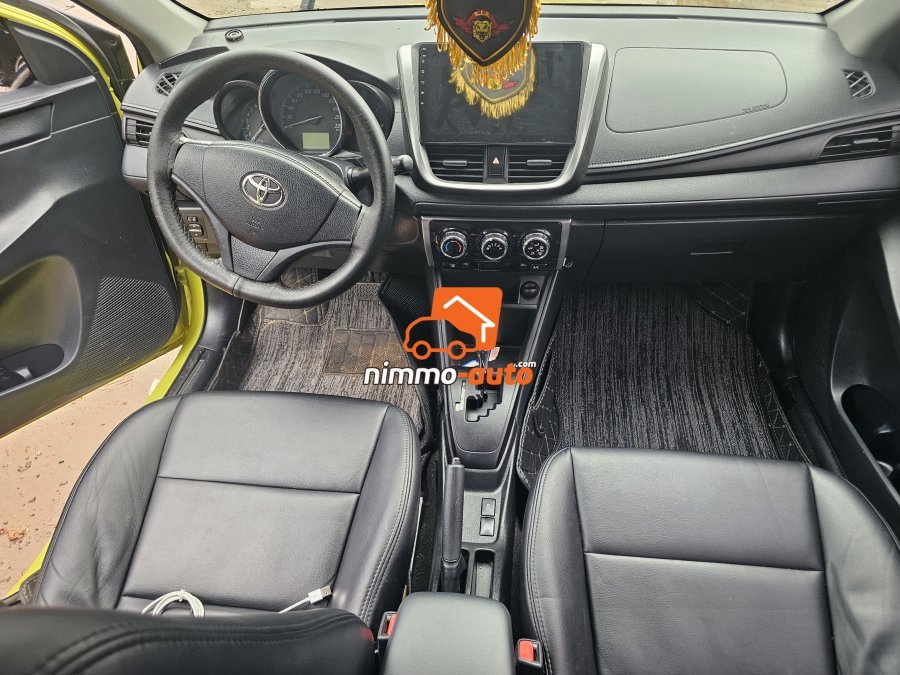 Vente toyota yaris 2018