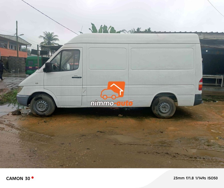 FOURGON MERCEDES SPRINTER 312D-VERSION 2005-OCCASION DU CAMEROUN !!!