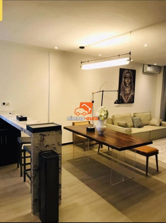 Vaste appartement meublé à louer au quartier Japoma