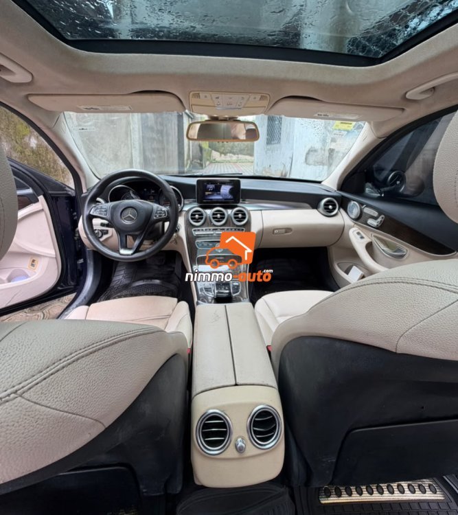 C300