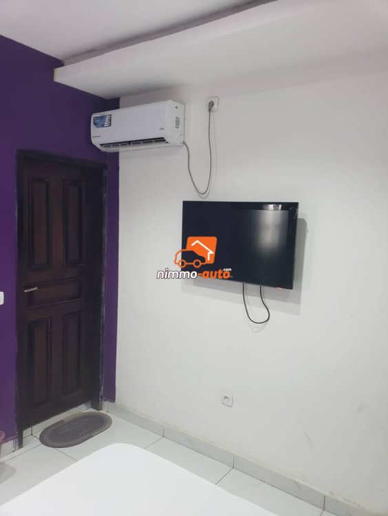 Chambre meublée disponible pour tous vos séjours à Bonamoussadi