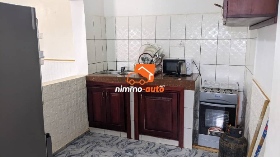 TRES BEL APPARTEMENT MEUBLE A LOUER A NGOUSSO