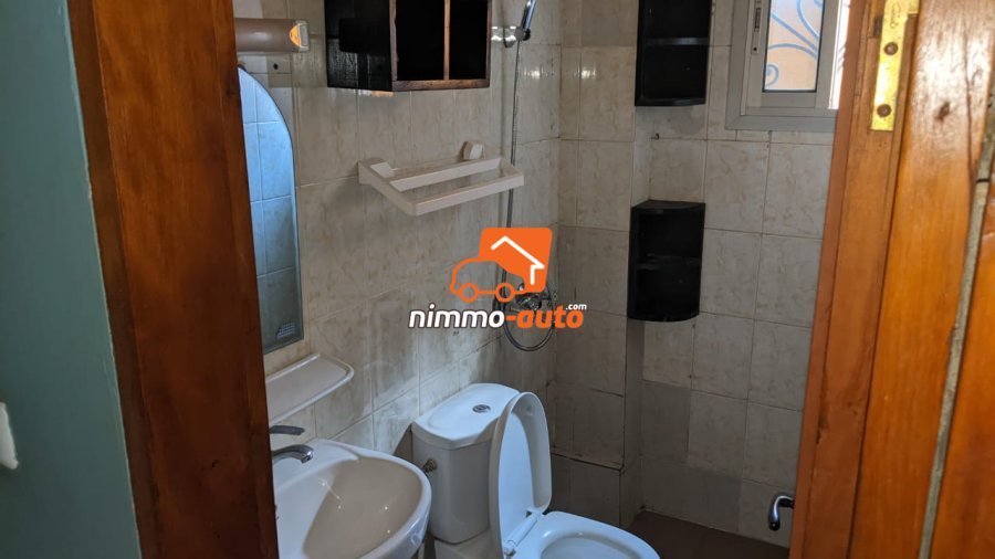 MAGNIFIQUE STUDIO MEUBLE A LOUER A OMNISPORTS
