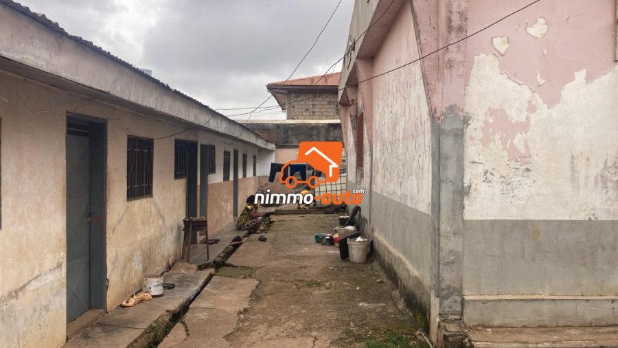 MAGNIFIQUE VILLA  A LOUER OU A VENDRE POUR INVESTISSEURS OU ENTREPRISE