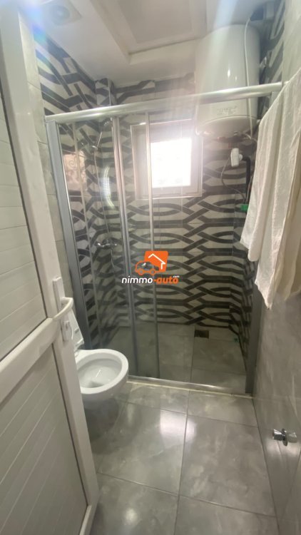 SPLENDIDE STUDIO MEUBLE A LOUER AU QUARTIER FOUDA YAOUNDE