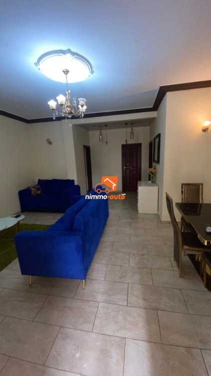 TRES BEL APPARTEMENT MEUBLE A EFOULAN YAOUNDE
