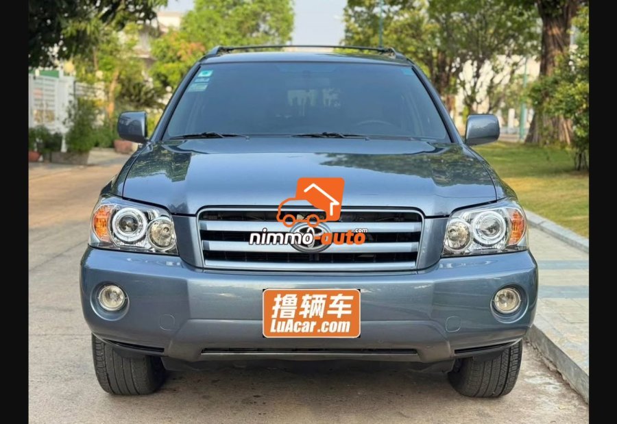 TOYOTA HIGHLANDER 2004 — AUTOMATIQUE