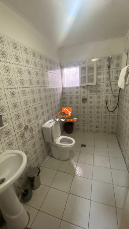 TRES BELLE CHAMBRE MEUBLEE A LOUER A BIYEMASSI YAOUNDE