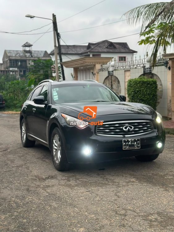 INFINITI FX35 ANNÉE 2011