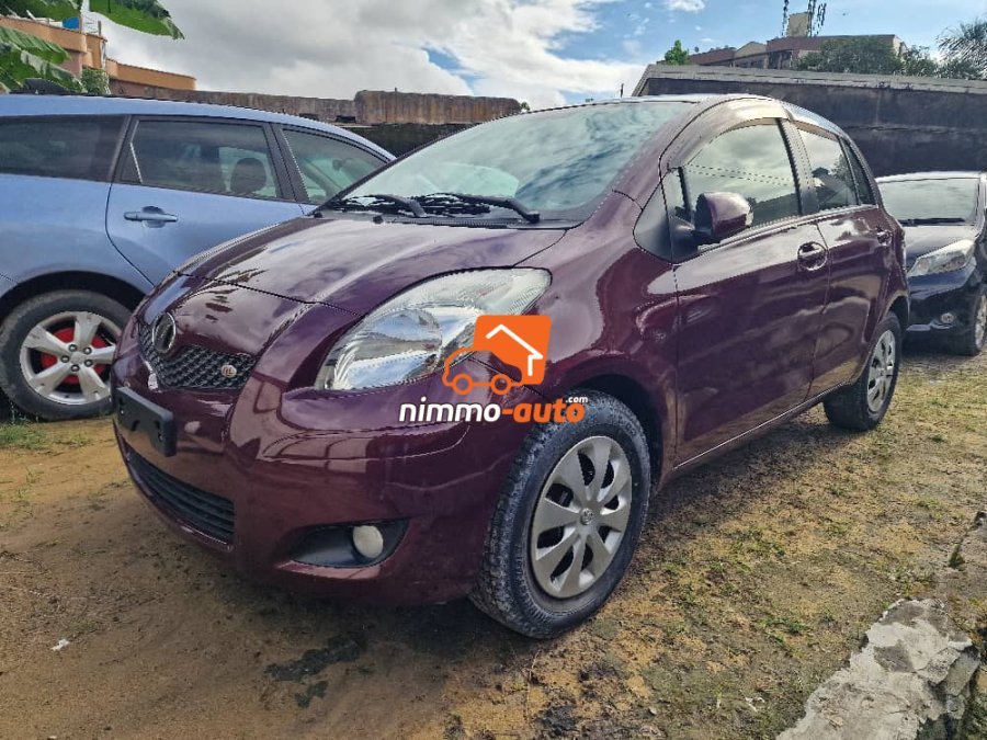 Toyota Yaris Vitz  Année 2010