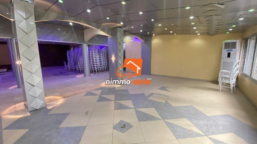SALLE DE FETES LUMINEUSE ET SPACIEUSE A LOUER A TROPICANA