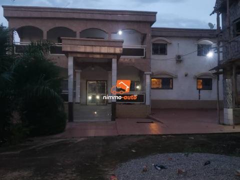 triplex a louer à odza