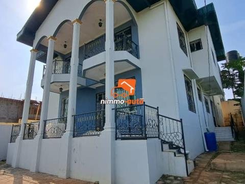 tres beau duplex à loyer