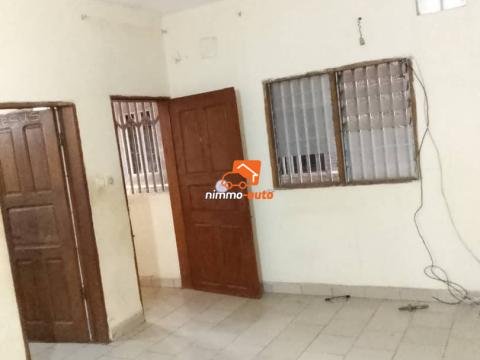 studio à louer Biyem-assi Jouvence