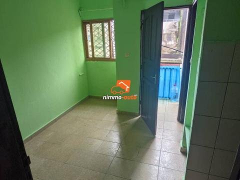 vaste chambre à louer à ange raphael