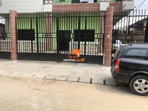 Appartement à louer à Akwa