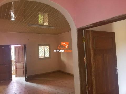 Appartement Moderne 3Ch à louer à Oyom-Abang